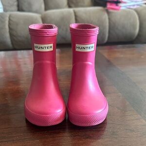 Hunter Fuchsia Waterproof Boots